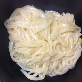 寄せ鍋シークワーサー味のうどん